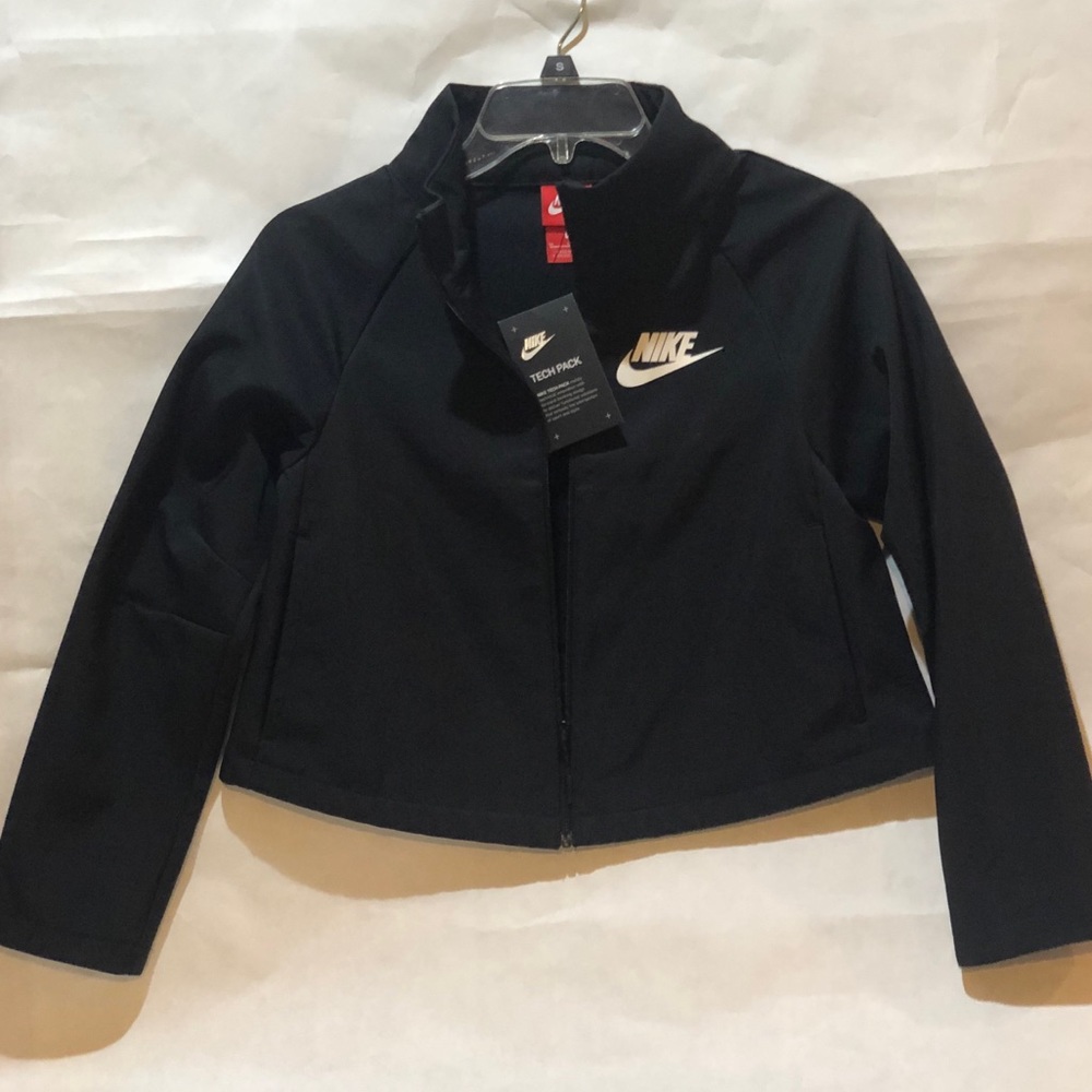 Nike Girl's Tech Woven Water Repellent Jacket